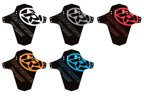Reverse mudfender logo - reverse,